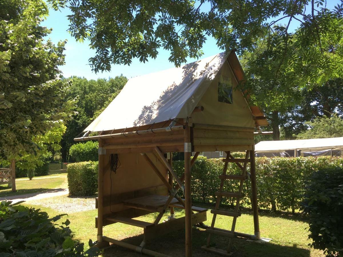 Camping Des Papillons Lalizolle المظهر الخارجي الصورة